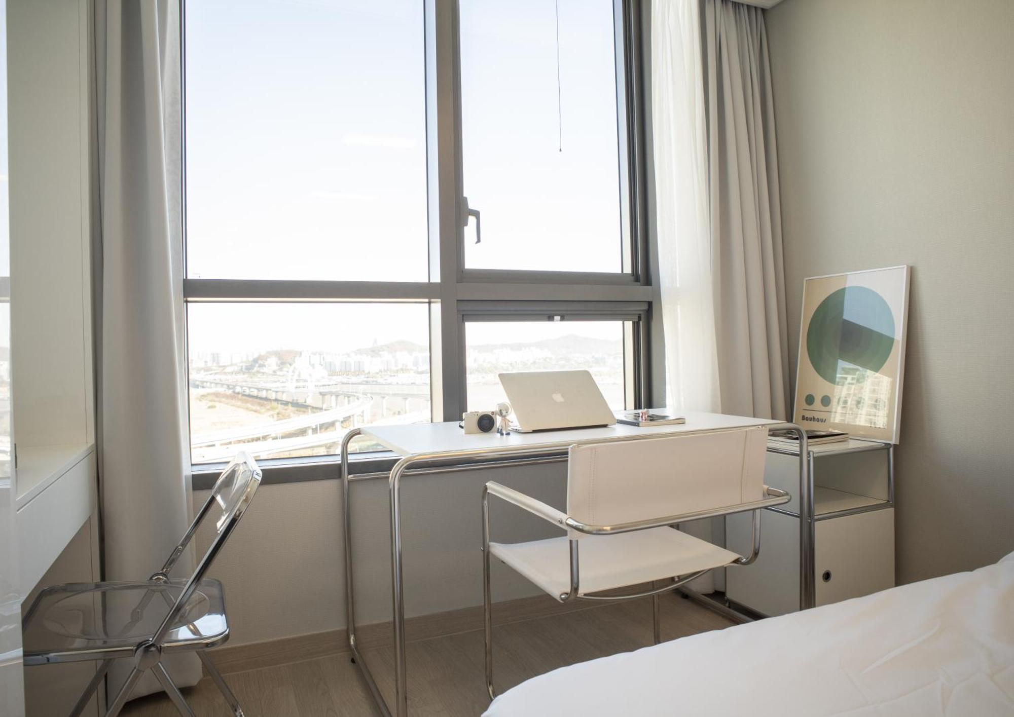 Appartamento Uh Flat The Songdo Incheon Esterno foto